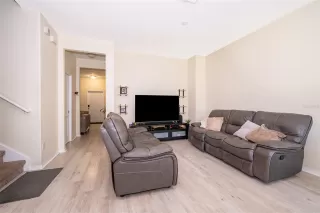 Photo #4: S5127235 Listing