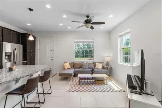 Photo #2: S5127571 Listing 