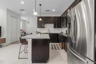 Photo #6: S5127571 Listing 