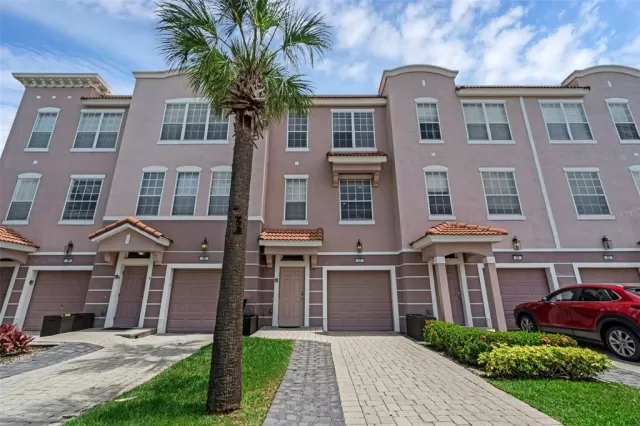 MLS: S5127781 Condo For Sale