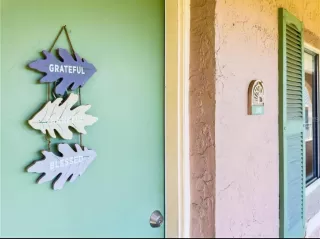 Photo #1: S5127844 Listing