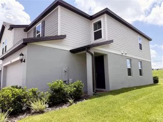 Photo #3: S5127931 Listing