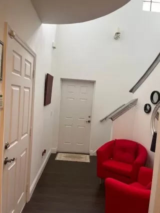 Photo #5: S5128260 Listing