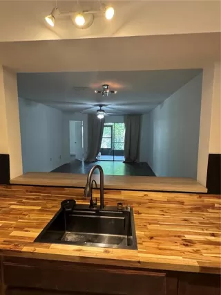 Photo #6: S5128384 Listing 