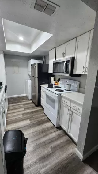 Photo #3: S5128385 Listing 