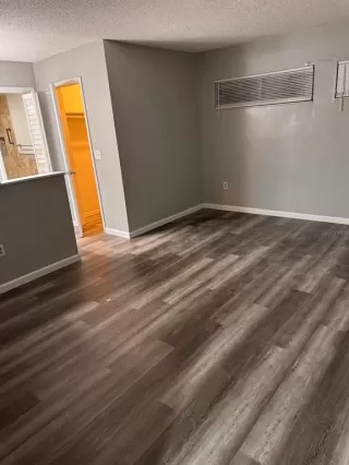 Photo #5: S5128385 Listing 