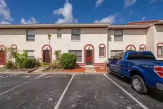 Photo #1: S5128412 Listing