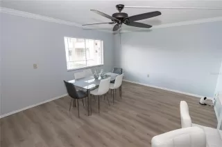 Photo #5: S5128666 Listing