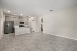 Photo #1: S5128831 Listing 