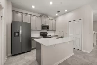 Photo #6: S5128831 Listing 