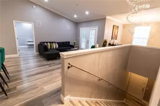 Photo #1: S5128916 Listing