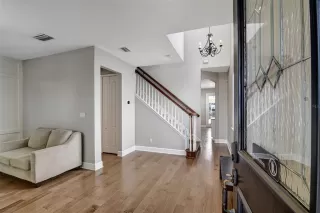 Photo #6: S5129158 Listing 