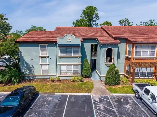 MLS: S5129530 Condo For Sale