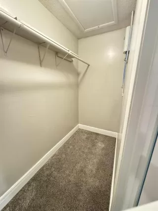 Photo #5: S5129662 Listing