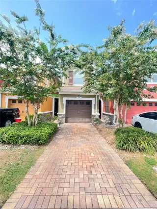 Photo #1: S5129697 Listing