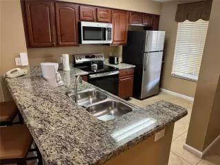 Photo #3: S5129834 Listing