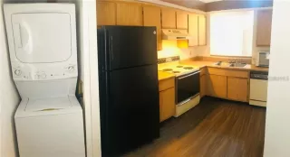 Photo #6: S5129903 Listing 