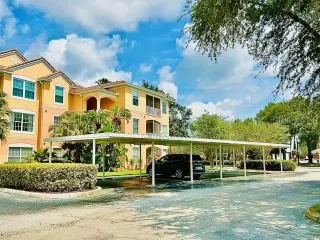Photo #1: S5130143 Listing 