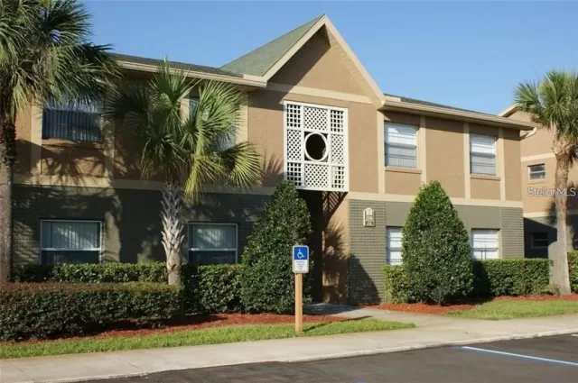 MLS: S5130272 Condo For Sale