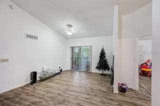 Photo #1: S5130307 Listing