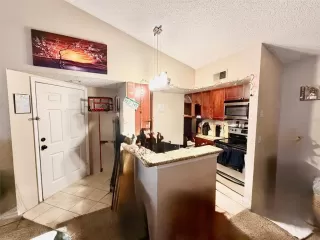 Photo #1: S5130500 Listing