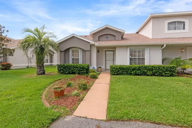 MLS: S5130698 Condo For Sale