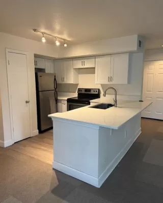 Photo #5: S5130901 Listing 