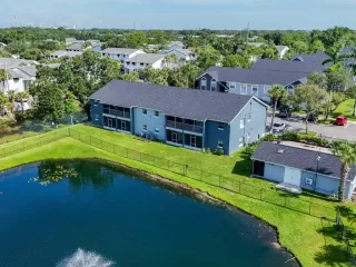 Photo #3: S5130920 Listing