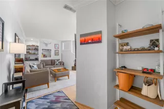 Photo #1: S5131236 Listing