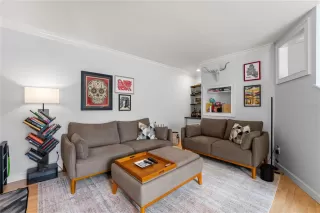 Photo #3: S5131236 Listing