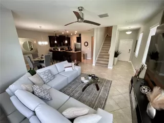 Photo #6: S5131464 Listing