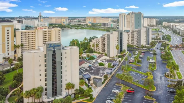 MLS: S5131669 Condo For Sale