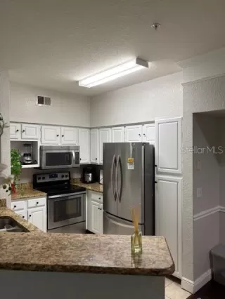 Photo #3: S5131919 Listing 