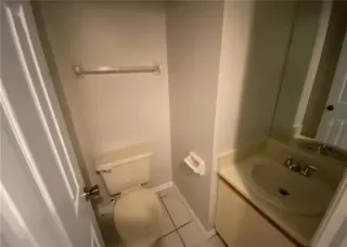 Photo #4: S5131940 Listing