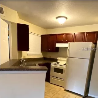 Photo #2: S5131988 Listing 