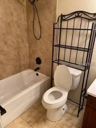 Photo #4: S5131988 Listing 