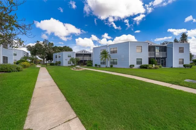 MLS: S5132173 Condo For Sale