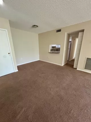 Photo #6: S5132342 Listing 