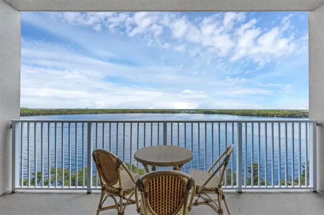 MLS: S5132752 Condo For Sale