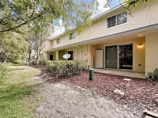 Photo #4: S5132799 Listing