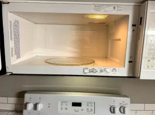 Photo #5: S5133174 Listing