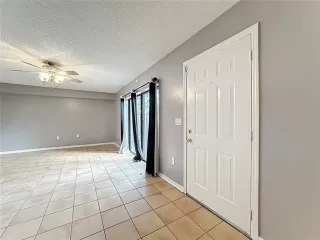 Photo #5: S5133258 Listing 