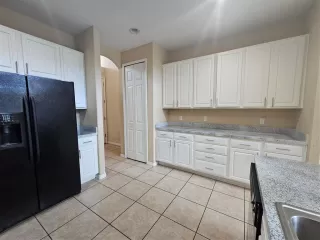 Photo #6: S5133569 Listing 