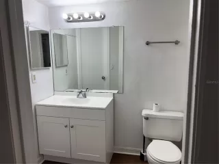 Photo #1: S5133896 Listing