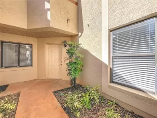 Photo #4: S5133971 Listing 