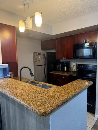 Photo #2: S5134059 Listing 
