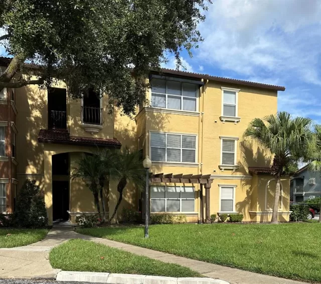 MLS: S5134082 Condo For Sale