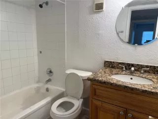 Photo #5: S5134155 Listing