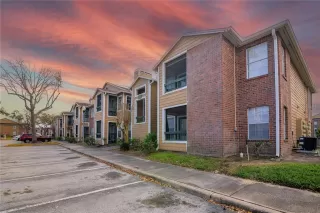 Photo #2: S5134204 Listing 