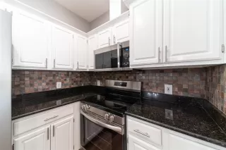 Photo #5: S5134304 Listing 